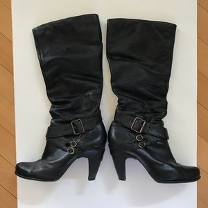Alternative black leather boots 10